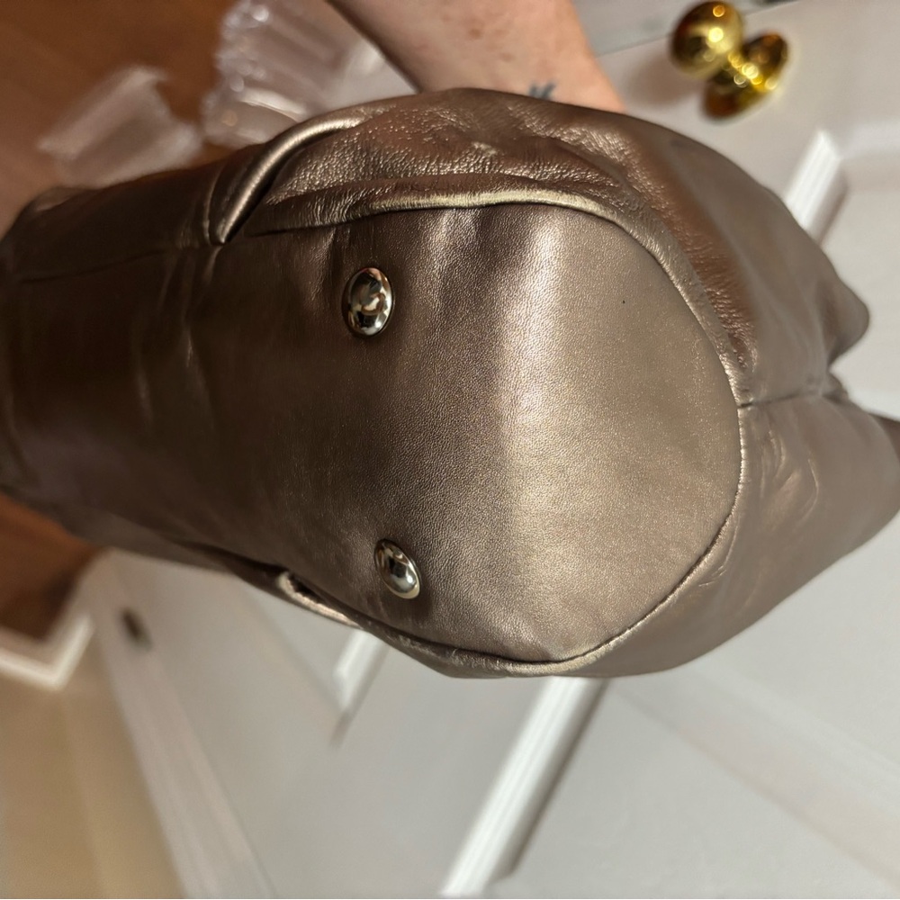 Coach Y2K M1159-F18751 SoHo Large Metallic Bronze Leather Buckle Flap Hobo EUC - Picture 13 of 13
